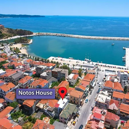 בית נופש Notos House לימנריה