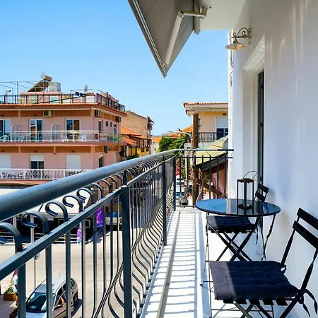 בית נופש Notos House לימנריה